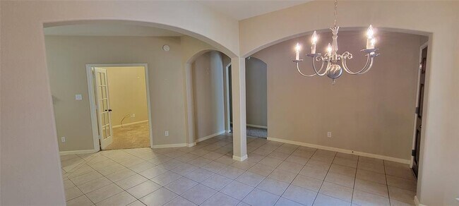 Building Photo - 98 S Regan Mead Cir