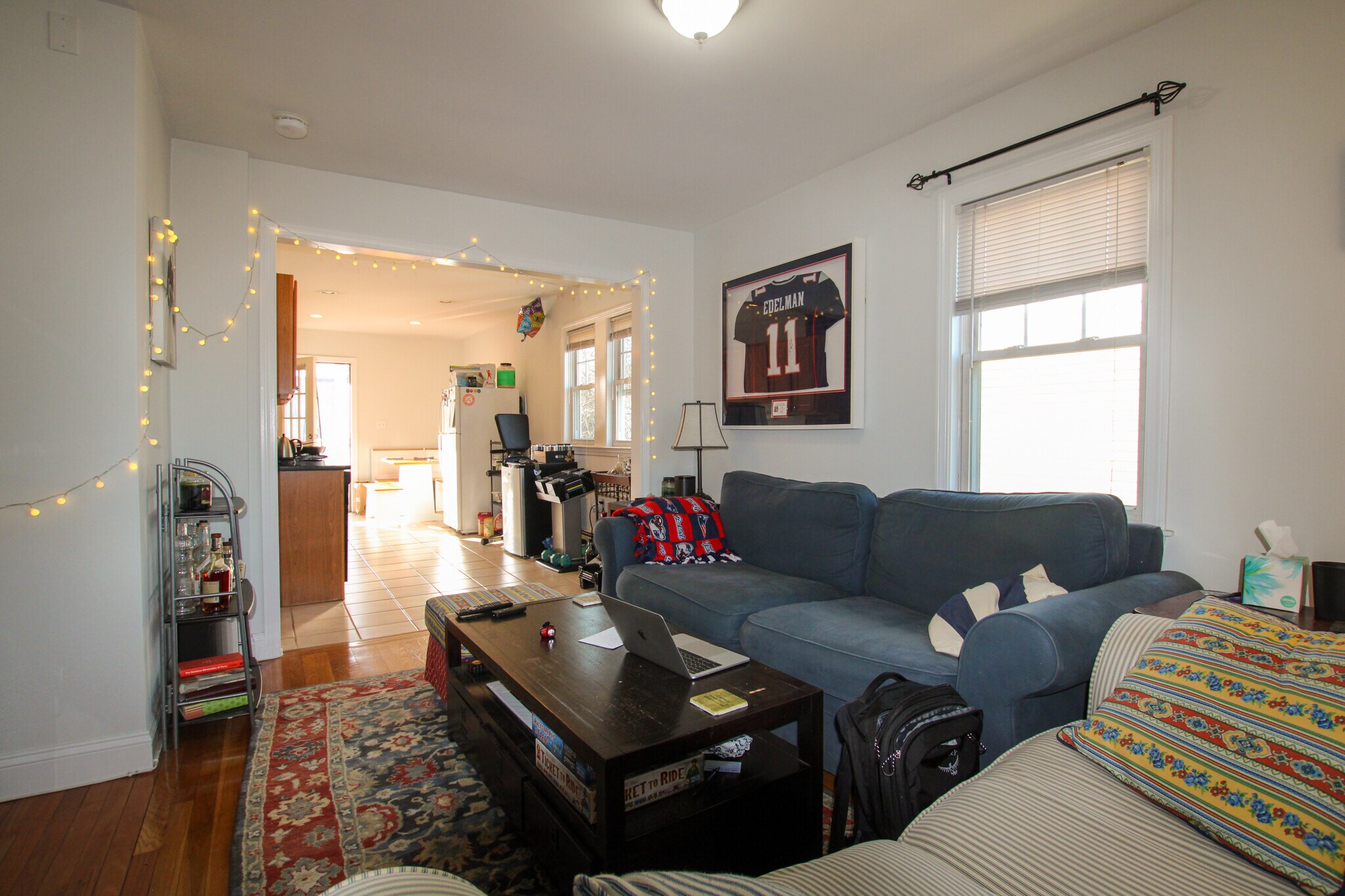 Building Photo - 58 Turner St