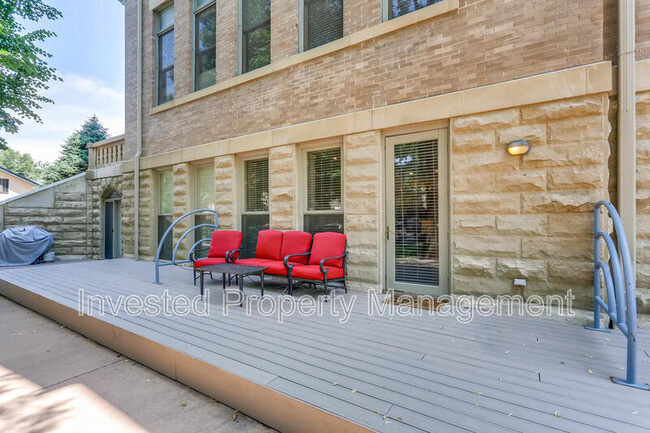 Building Photo - 1140 Columbine St