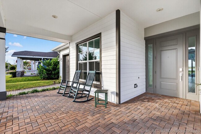 Building Photo - 799 Hookline Cir