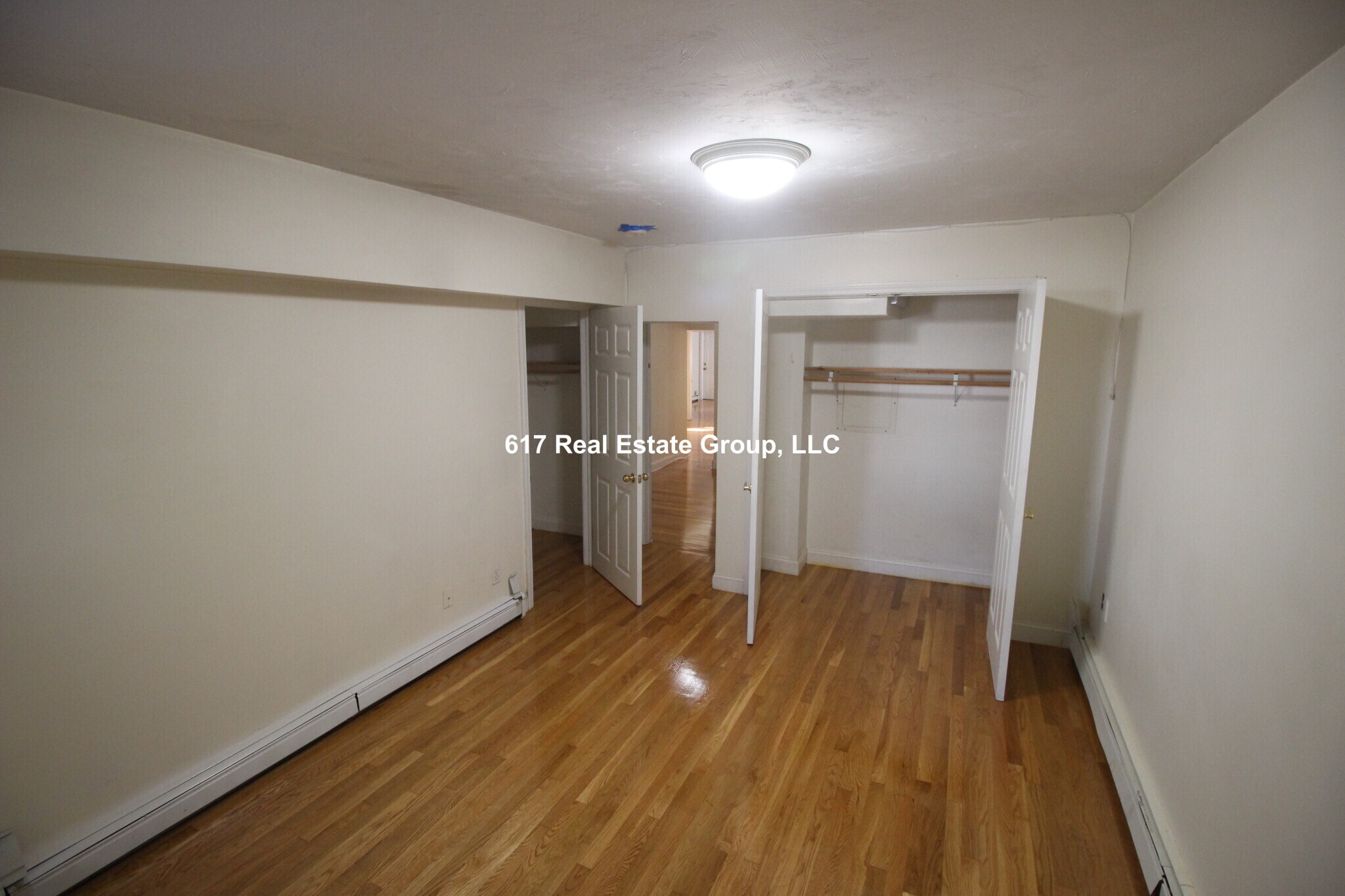 Building Photo - 1122 Commonwealth Ave