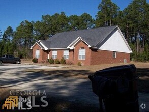 Building Photo - 905 Cannon Donaldson Rd