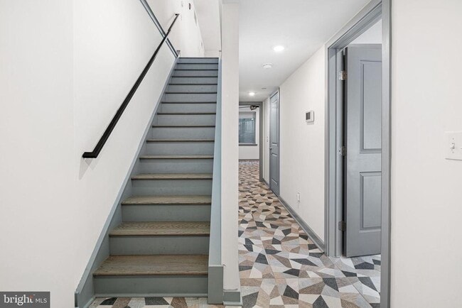 Building Photo - 411 W Berks St