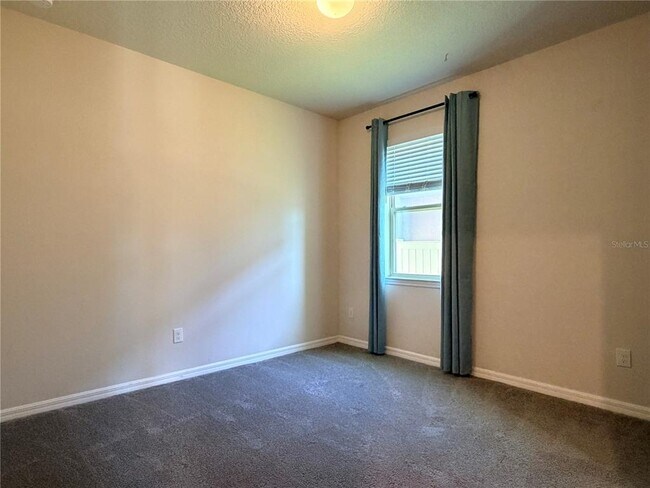 Building Photo - 19259 Briarbrook Dr