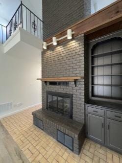 Building Photo - 150 Par Ln