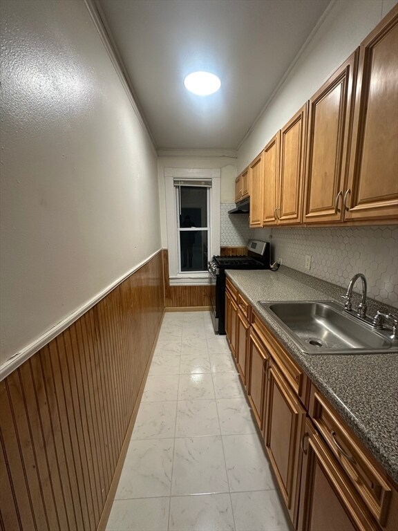 Building Photo - 269 S Broadway