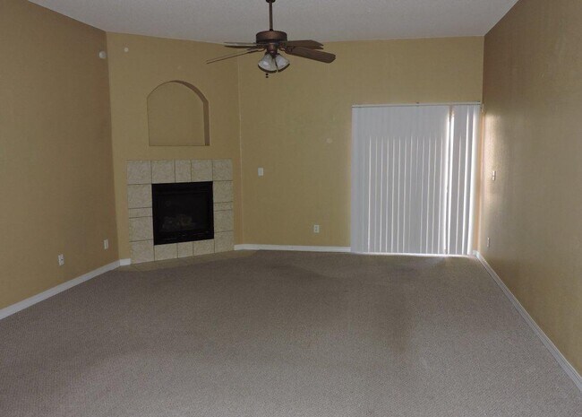 Building Photo - 3100 Tierra Mina Dr