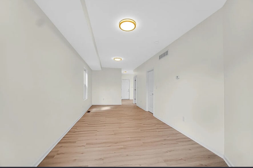 Building Photo - 508 W 144th St