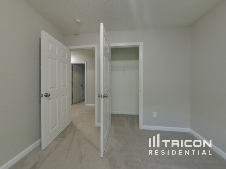 Building Photo - 230 Ashbury Ct