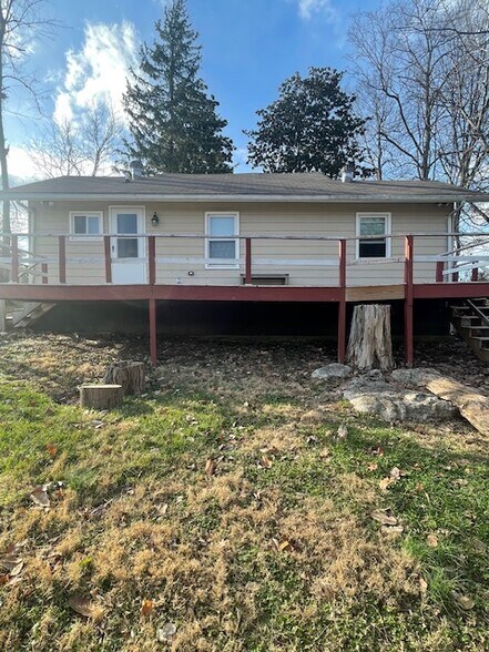 Building Photo - 194 Kennedy Ln