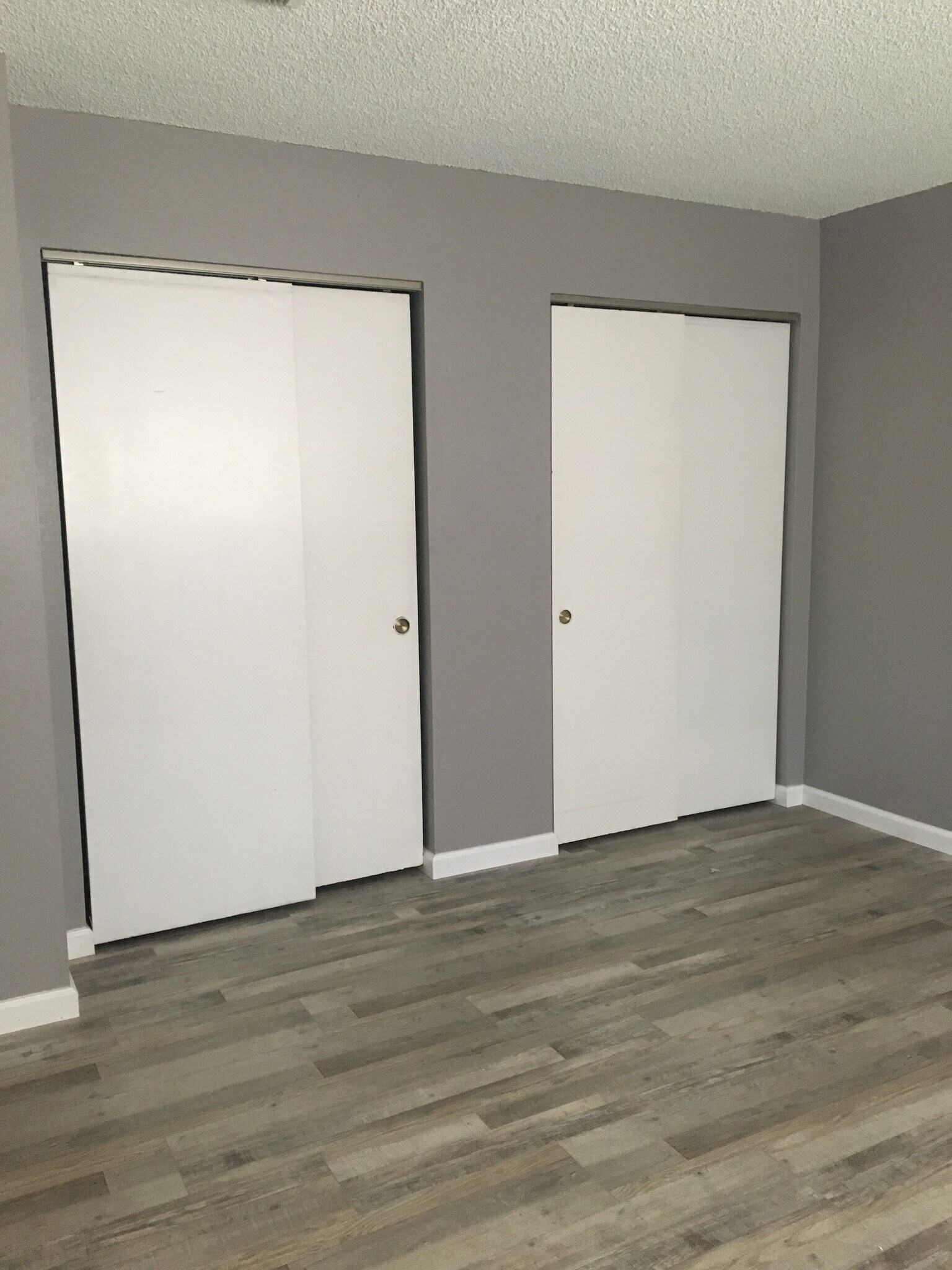Building Photo - 4465 La Mirada Cir