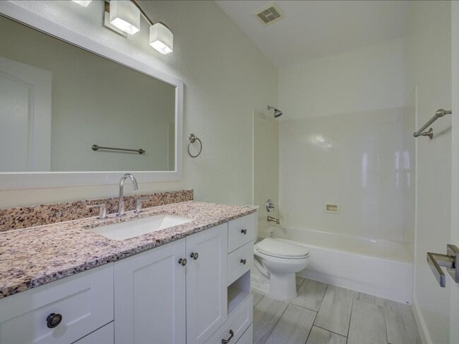 Building Photo - Spacious 3-Bedroom Home with 3-Car Garage & Large Backyard