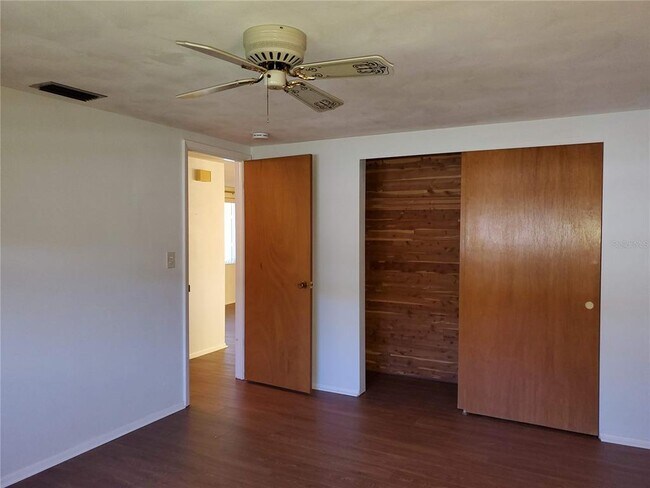 Building Photo - 7304 Lincoln Park Ln