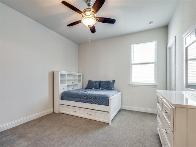 Building Photo - 905 Asbury Dr