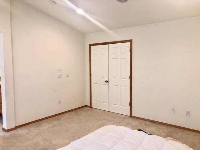 Building Photo - Stunning Harbor Home on a Prime Lot!