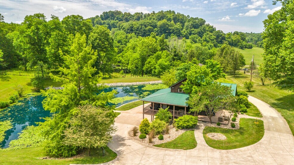 Building Photo - 23120 Bates Rd