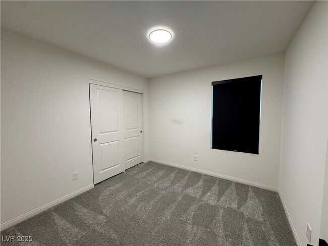 Building Photo - 6675 Ellery St
