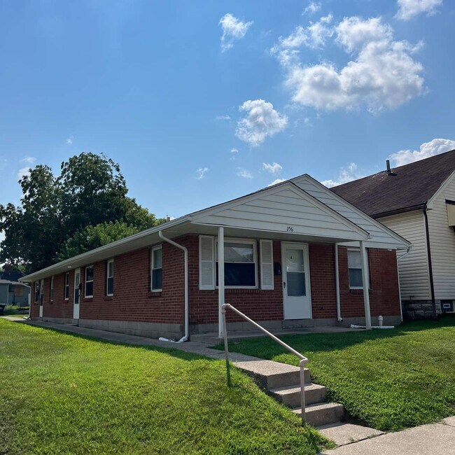 Building Photo - 256 S Harbine Ave