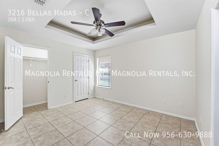 Building Photo - 3216 Bellas Hadas St
