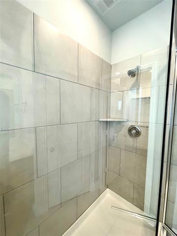 Building Photo - 608 Portina Dr