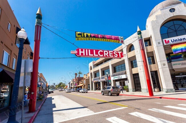 Building Photo - OPEN HOUSE: 12/20 9-10AM ~ 1 BR Apartment in Hillcrest with Parking!