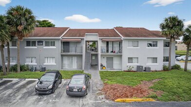 Building Photo - 1139 Lake Terry Dr