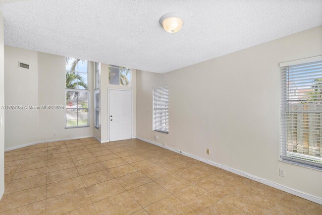Building Photo - 6402 Buena Vista Dr