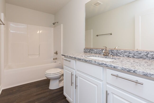 Building Photo - Contemporary Altoona Single Family Home! N...