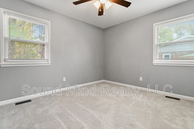 Building Photo - 1232 Beverly Dr