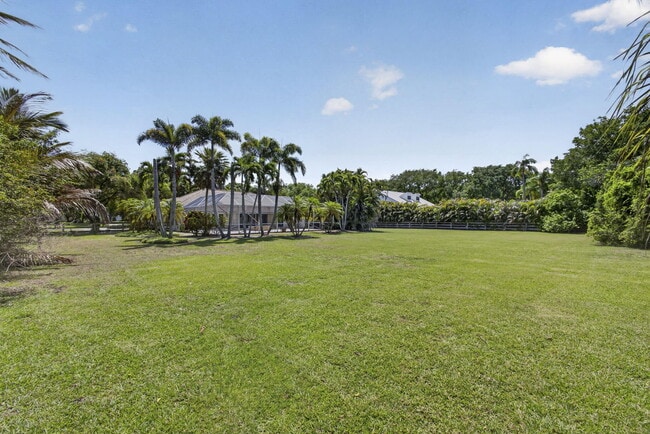 Building Photo - 5463 Sea Biscuit Rd