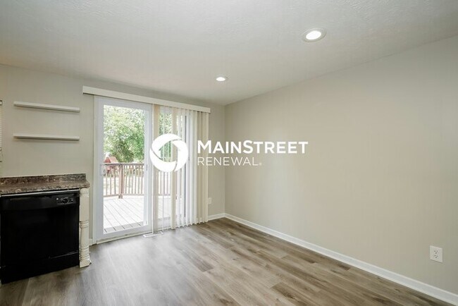 Building Photo - 4 Bedroom Pet-Friendly Home in Indianapoli...