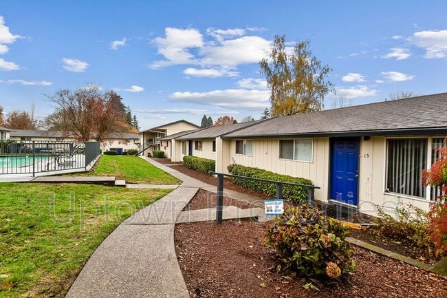 Building Photo - 13000 NW Cornell Rd