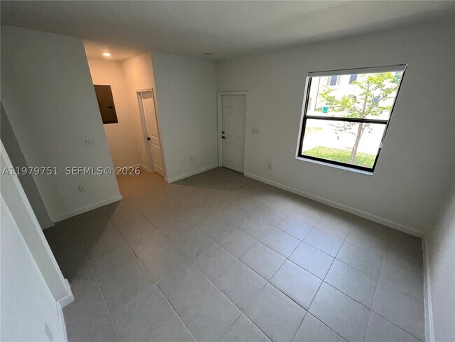 Building Photo - 9960 SW 228th Terrace