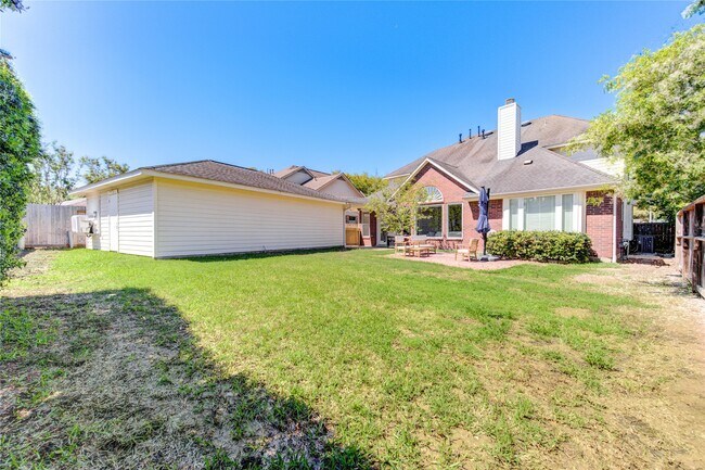 Building Photo - 12503 Whispering Sands Ct