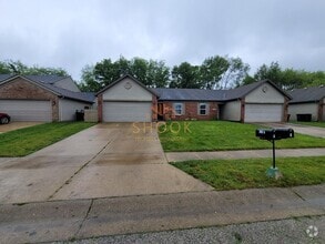 Building Photo - 2103 Bridgewater Cir