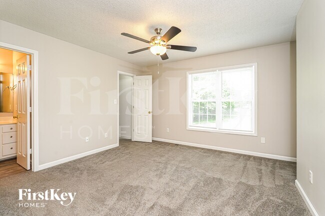 Building Photo - 2200 Emerald Creek Ct