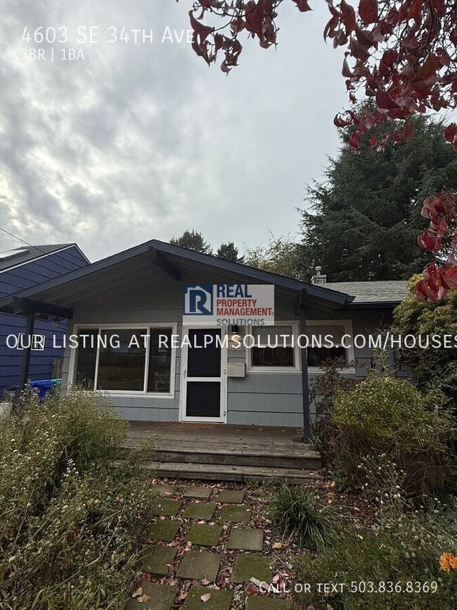Building Photo - 4603 SE 34th Ave