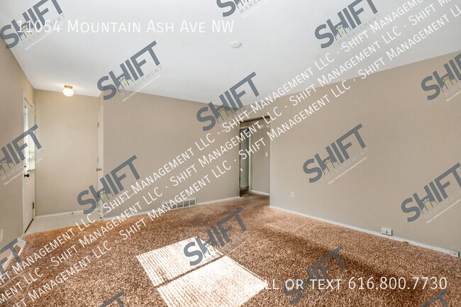 Building Photo - 11054 Mountain Ash Ave NW