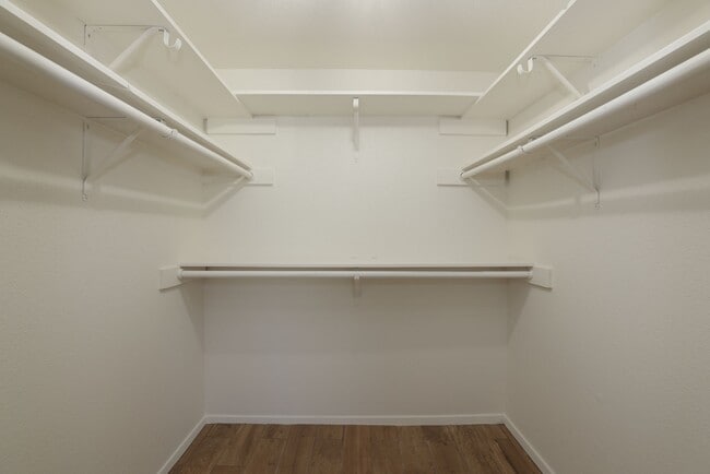 Building Photo - 14777 Wunderlich Dr