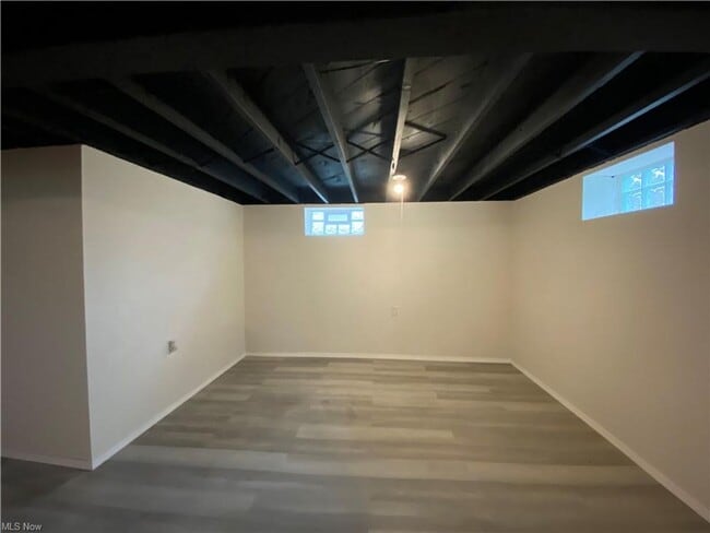 Building Photo - Renovated 3 Bedroom Home with 2 Full Baths