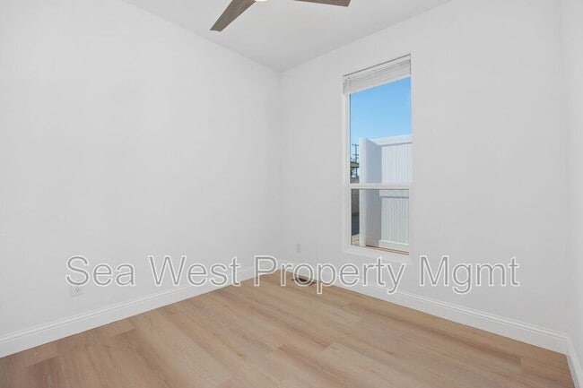 Building Photo - 767 Del Riego Ave