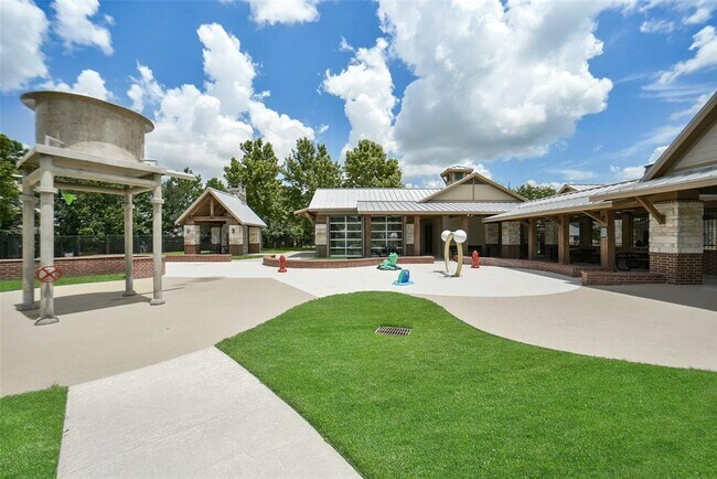 Building Photo - 16815 Violet Trace Ct