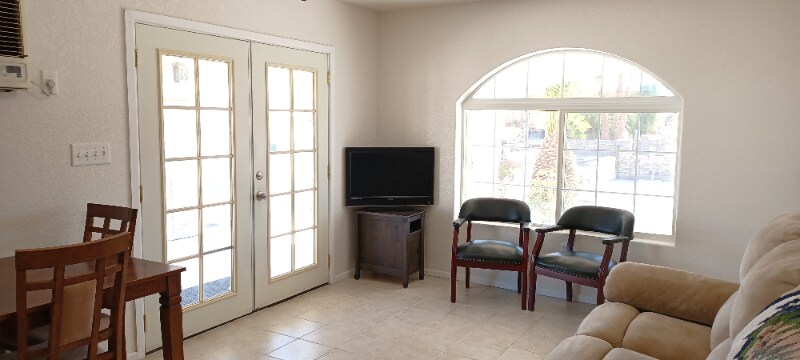 Building Photo - 13818 E 52nd St