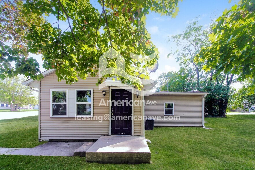 Primary Photo - 3050 S State Ave