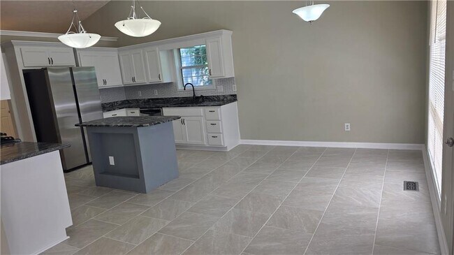 Building Photo - 2994 Hickory Run Cir NW