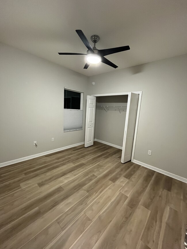 Building Photo - 5676 Elsinore Way