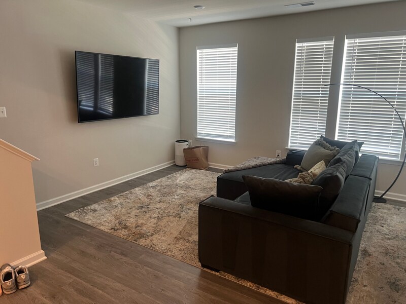 Building Photo - 10505 Neil Armstrong Way