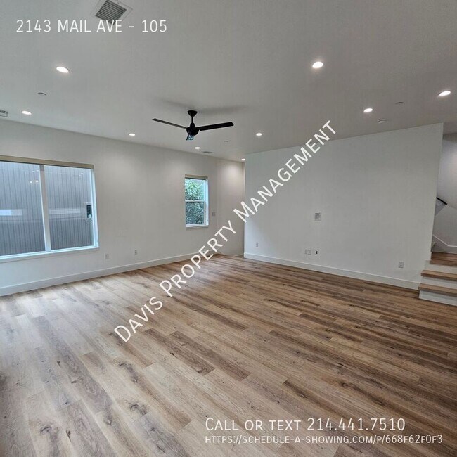 Building Photo - 2143 Mail Ave