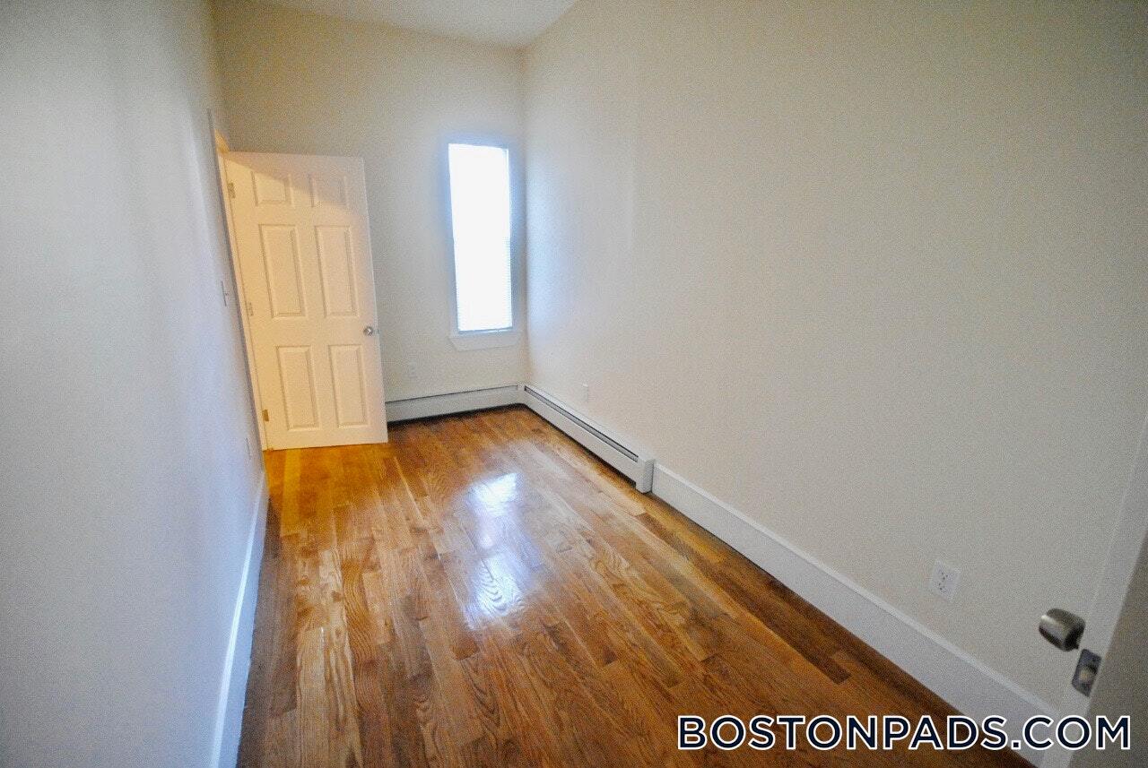 Building Photo - 154 Bennington St