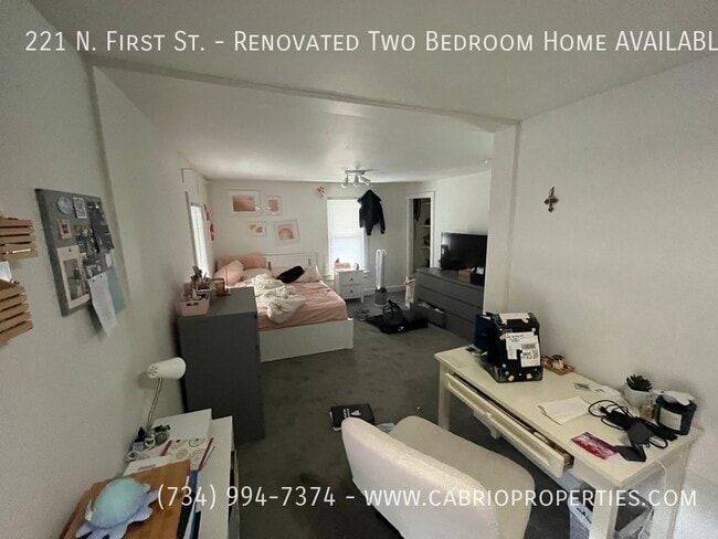 Building Photo - 221 N. First St.-Renovated Two Bedroom Home AVAILABLE NOW!